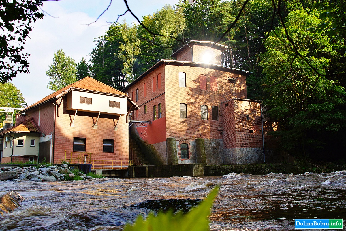 Elektrownia wodna Bobrowice